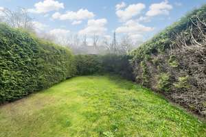 Exklusiv ausgestattete DHH in begehrter Wohnlage – mit Garten, Garage und großzügigem Raumangebot – Die vollständige Adresse der Immobilie erhältst du vom Anbieter., 86720 Nördlingen – Vorschaubild 23