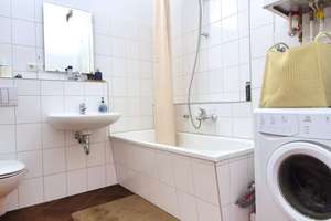 EIN STÜCK BERLINER GESCHICHTE – STILVOLLES WOHNJUWEL IN GRÜNDERZEITBAU & EXKLUSIVER LAGE – Die vollständige Adresse der Immobilie erhältst du vom Anbieter., 10623 Charlottenburg, Berlin – Vorschaubild 10