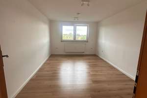 Lebendiges Miteinander: 3-Zimmer-Wohnung in Poxdorf – Die vollständige Adresse der Immobilie erhältst du vom Anbieter., 91099 Poxdorf – Vorschaubild 2