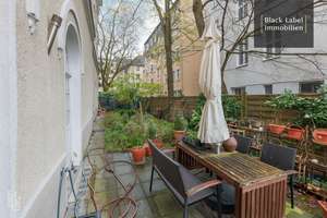 Altbauflair trifft Gartenidylle – Stilvolle 4-Zimmer-Wohnung mit Terrasse im bezaubernden Westend – Die vollständige Adresse der Immobilie erhältst du vom Anbieter., 14050 Westend, Berlin – Vorschaubild 2