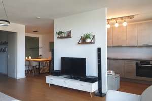 Von privat: Moderne 4-Zimmer-Wohnung mit Weitblick über München