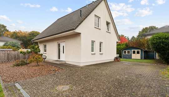 Bild von Neuwertiges Einfamilienhaus (Baujahr ca. 2007) in ruhiger, familienfreundlicher Wohnlage von Celle