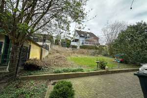 Charmantes Einfamilienhaus mit großem Grundstück in begehrter Wohnlage von Leverkusen – Die vollständige Adresse der Immobilie erhältst du vom Anbieter., 51381 Bergisch Neukirchen, Leverkusen – Vorschaubild 5