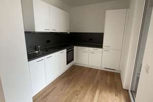 Willkommen auf dem Rodelberg: Moderne 3-Zimmer-Wohnung mit Einbauküche & Balkon/Loggia – Am Fort Hechtsheim 13, 55131 Oberstadt, Mainz – Vorschaubild 2