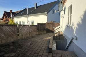 Freistehendes Einfamilienhaus mit Terrasse und Garage in zentraler Lage von Heusweiler – Die vollständige Adresse der Immobilie erhältst du vom Anbieter., 66265 Heusweiler – Vorschaubild 14