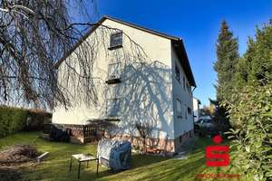 großzügiges Dreifamilienhaus in Neubergheim