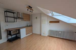 Schöne, helle Dachgeschosswohnung nahe altem Messplatz mit Tageslichtbad – Langstraße XX, 68169 Neckarstadt-West, Mannheim – Vorschaubild 4