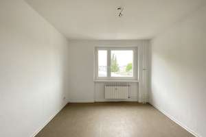 Ordentliche Wohnung direkt gegenüber der kleinen Schwimmhalle! – Steffelbauerstraße 5, 12459 Oberschöneweide, Berlin – Vorschaubild 3