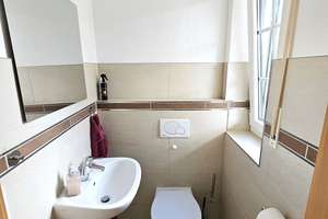 Großzügiges Toskana-Reiheneckhaus mit 5 Zimmer, 1 Appartement und 2 Terrassen in Schierling – Die vollständige Adresse der Immobilie erhältst du vom Anbieter., 84069 Schierling – Vorschaubild 12