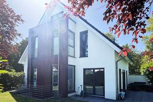 Exklusive, moderne Doppelhaushälfte in Wittlaer. Nähe Rhein und U79 – Die vollständige Adresse der Immobilie erhältst du vom Anbieter., 40489 Wittlaer, Düsseldorf – Vorschaubild 9