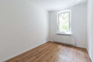 WG-Zimmer in sanierter Wohnung zur WG-Neugründung