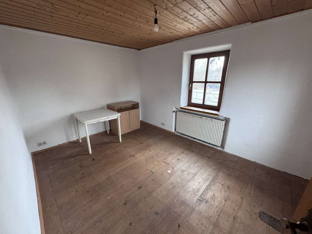 Immobilie in Ergoldsbach - Provisionsfrei: Renditestarkes Investment 6%- Top vermieteter Altbestand in Ergoldsbach - Bild 4