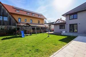 Moderne Stadtvilla mit Pool und großzügigem Garten – luxuriöses Wohnen in ruhiger Lage von Neuried – Die vollständige Adresse der Immobilie erhältst du vom Anbieter., 77743 Neuried – Vorschaubild 63