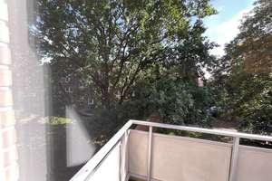 Frisch renovierte 3 Zimmer-Wohnung mit Balkon und modenisiertem Tageslichtbad mit Wanne – Eutiner Str. 20, 23554 Sankt Lorenz Nord, Lübeck – Vorschaubild 6