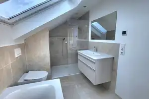 +++Oberelchingen, DHH, Fernsicht, herrliche Lage, ca. 154 m² Wfl., EBK, Garage+++ – Neu-Ulm (Kreis) – Vorschaubild 34