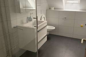 Im Winter wenig heizen, im Sommer erträglich: 3,5 Zimmer DG Maisonettewohnung nahe Schwabengalerie – Möhringer Landstraße 15, 70563 Vaihingen-Mitte, Stuttgart – Vorschaubild 2