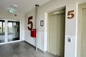 Über den Dächern von Berlin-Marzahn: Exklusive 1-Zimmer-Wohnung mit Balkon – Marzahner Chaussee 199, 12681 Marzahn, Berlin – Vorschaubild 4