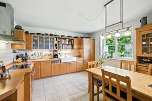 Charmantes EFH mit großer Südwest-Terrasse und idyllischem Grundstück * Garage und Carport – Saalekreis – Vorschaubild 3