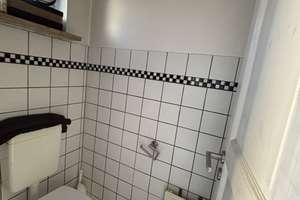 Charmantes Reihenmittelhaus in Trudering mit viel Potenzial. – Die vollständige Adresse der Immobilie erhältst du vom Anbieter., 81829 Trudering-Riem (Ortsteil), München – Vorschaubild 8