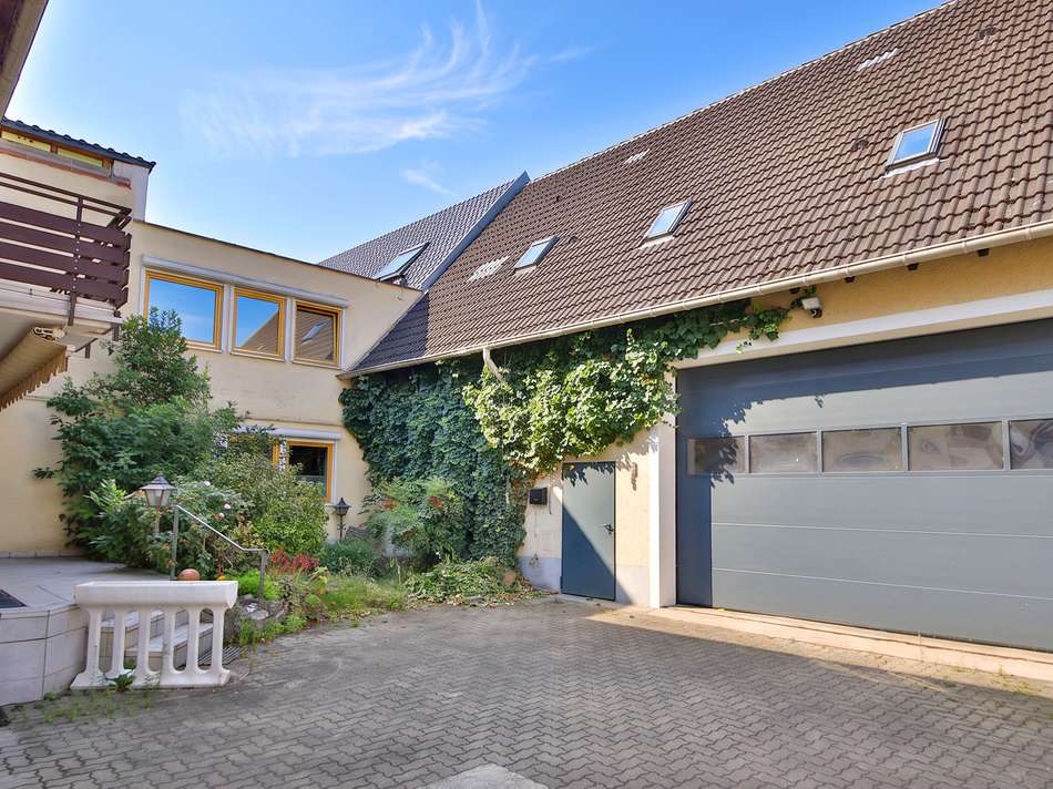 Garage/ Scheune