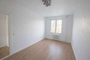 Bezugsfreie Citywohnung mit Balkon und traumhaftem Blick auf den Heinrich-von-Kleistpark – Die vollständige Adresse der Immobilie erhältst du vom Anbieter., 10783 Schöneberg, Berlin – Vorschaubild 4