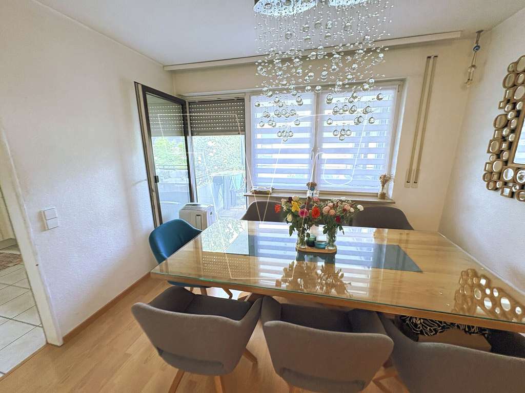 Immobilie in Fellbach - Dreifamilienhaus mit 3 Garagen – ideal für Eigennutzer & Kapitalanleger - Bild 4