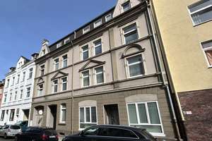 Solides Mehrfamilienhaus in zentraler Lage der Gelsenkirchener Feldmark