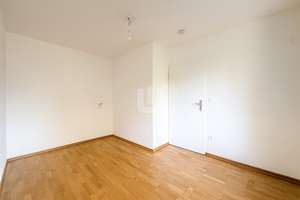 WINDISCH IMMOBILIEN - große Doppelhaushälfte mit gepflegtem Garten in ruhiger Lage von Gröbenzell – Die vollständige Adresse der Immobilie erhältst du vom Anbieter., 82194 Gröbenzell – Vorschaubild 18