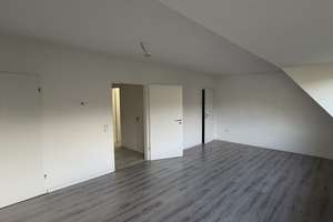 Riesige, helle Maisonette Wohnung in Essen, Borbeck 200 QM – Die vollständige Adresse der Immobilie erhältst du vom Anbieter., 45355 Borbeck-Mitte, Essen – Vorschaubild 24