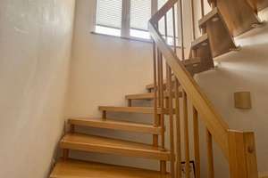 Geräumiges 9-Zimmer Reihenhaus in Weiden-Krumme Äcker mit Garten – Die vollständige Adresse der Immobilie erhältst du vom Anbieter., 92637 Lerchenfeld, Weiden in der Oberpfalz – Vorschaubild 6