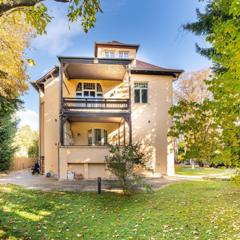 Wo Vergangenheit Glanz verleiht – Jugendstilvilla in Weimars feiner Allee