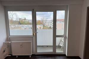 Zuhause mit zwei Zimmern in Nürnberg – Planetenring 25, 90471 Rangierbahnhof-Siedlung, Nürnberg – Vorschaubild 13
