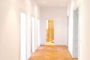Sanierte, herrschaftliche Jugendstil-Altbauwohnung mit luxuriöser Ausstattung in Toplage Schwabing – Die vollständige Adresse der Immobilie erhältst du vom Anbieter., 80796 Neuschwabing, München – Vorschaubild 8