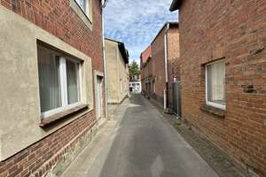 Sanierungsbedürftiges Stadthaus in Grevesmühlen zu verkaufen! – Die vollständige Adresse der Immobilie erhältst du vom Anbieter., 23936 Grevesmühlen – Vorschaubild 23