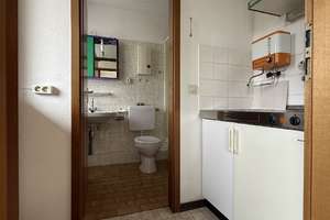 3-ZI.-WHG. MIT ANGRENZENDEM APARTMENT, DACHTERASSE UND 2 PKW-STELLPLÄTZEN IN CITYNÄHE ZU – Die vollständige Adresse der Immobilie erhältst du vom Anbieter., 47799 Cracau, Krefeld – Vorschaubild 16
