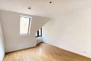 Große 3-Zimmer-Wohnung inmitten von  Wasser und Natur – Am Pichelssee 57, 13595 Wilhelmstadt, Berlin – Vorschaubild 5