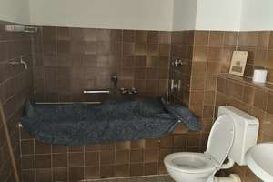 2-Zimmer-Wohnung in Rheinnnähe in Uerdingen - WBS erforderlich – Burgstraße 19b, 47829 Uerdingen, Krefeld – Vorschaubild 7