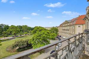 Außergewöhnliche Altbauwohnung mit mehr als 280 m² in der Karlsruher Weststadt – Die vollständige Adresse der Immobilie erhältst du vom Anbieter., 76133 Weststadt, Karlsruhe – Vorschaubild 16