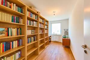 Property thumbnail 6