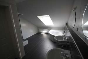 4- Zi Maisonette Wohnung in ruhiger Lage mit Balkon und Stellplatz / WBS ERFORDERLICH !! – Cuxhavenerstr. 9, 42279 Oberbarmen, Wuppertal – Vorschaubild 12