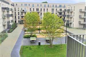 Oase in Weißensee, 2 Zimmer, 56 m², Parkett Eiche, EBK, Fußboden Hzg., Balkon – Gäblerstraße 62, 13086 Berlin – Vorschaubild 1