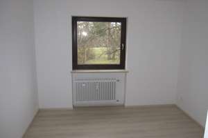 Helle 2-Zi.-Whg. +Blk +EBK (alles neu) in M.-Waldperlach – Die vollständige Adresse der Immobilie erhältst du vom Anbieter., 81739 Waldperlach, München – Vorschaubild 3