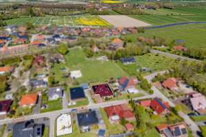 Attraktiver Bungalow in ruhiger Siedlungslage von Dornum - PV Anlage & Speicher – Die vollständige Adresse der Immobilie erhältst du vom Anbieter., 26553 Dornum – Vorschaubild 12