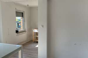 Reduziert! Doppelhaushälfte mit Potenzial in begehrter Lage – Berzeliusstraße 33, 40549 Heerdt, Düsseldorf – Vorschaubild 4