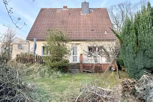 Einfamilienhaus - Rohdiamant mit viel Potenzial in beliebter Bramfelder Lage!