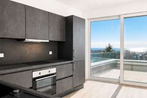 FN - Windhag
3- Zimmer- Penthouse mit atemberaubender Sicht auf den Bodensee und die Berge! – Die vollständige Adresse der Immobilie erhältst du vom Anbieter., 88045 Friedrichshafen – Vorschaubild 7