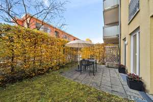 Seltene Gelegenheit mitten in Schwabing: Gartenwohnung im Palais Parzival – Die vollständige Adresse der Immobilie erhältst du vom Anbieter., 80804 Münchner Freiheit, München – Vorschaubild 2