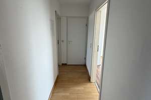 Helle 2-Zimmer-Wohnung in Top-Lage – Garage optional anmietbar – 40227 Oberbilk, Düsseldorf – Vorschaubild 2