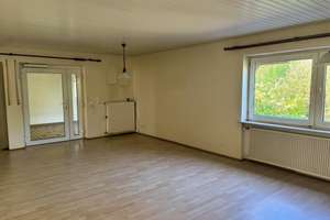 Viel Platz zum Leben - Großes Haus mit weitläufigem Garten – Die vollständige Adresse der Immobilie erhältst du vom Anbieter., 76756 Bellheim – Vorschaubild 4