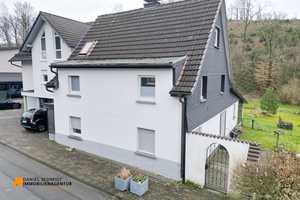 Einfamilienhaus mit Einliegerwohnung in Heidberg – ruhig gelegen, schnell auf der A4 – Oberbergischer Kreis – Vorschaubild 2